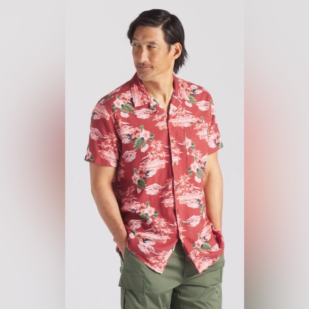 Grayers Men's Bali Red Tropical Print Button Front‎ Cotton Camp Shirt Size M NWT